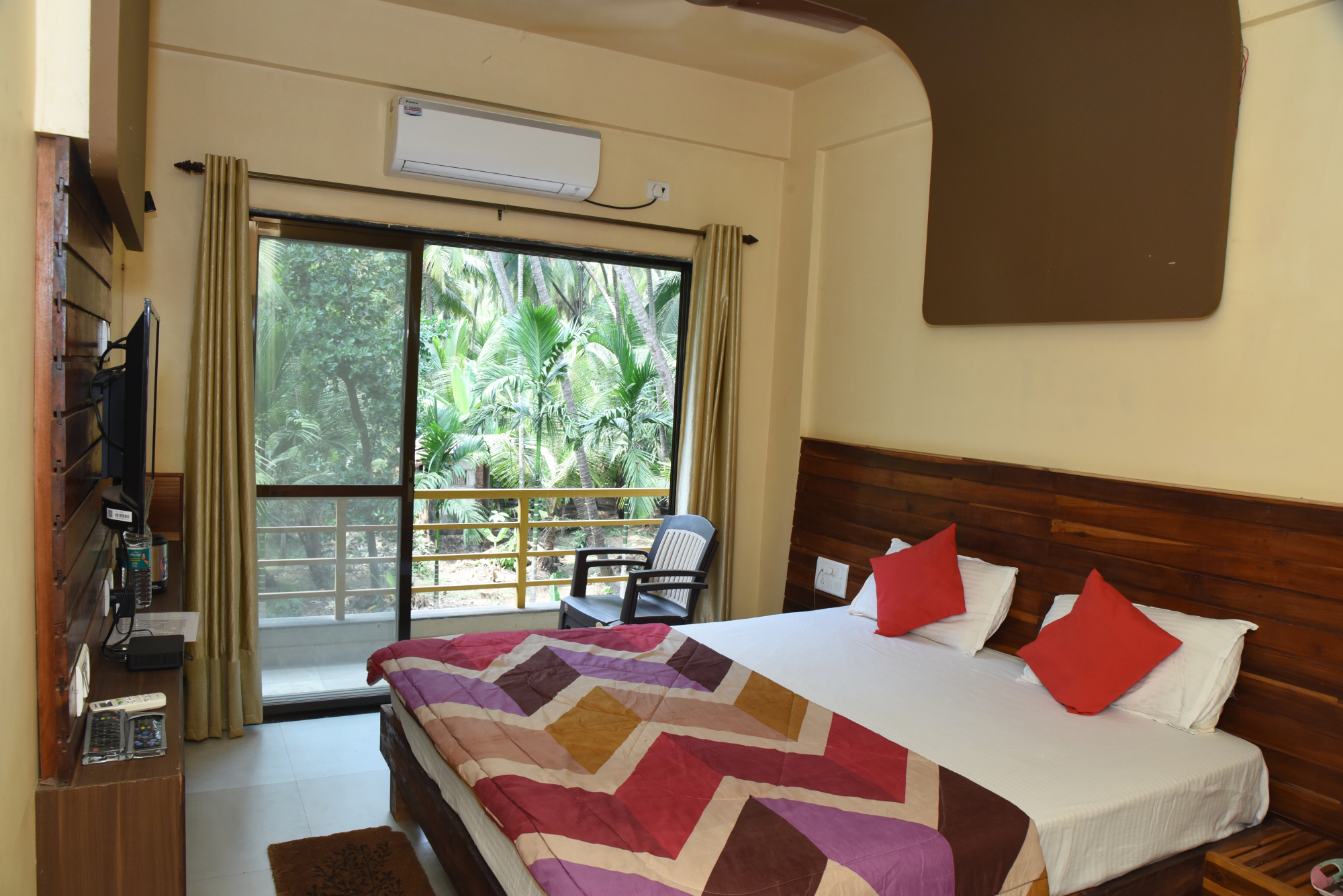 top resort in murud